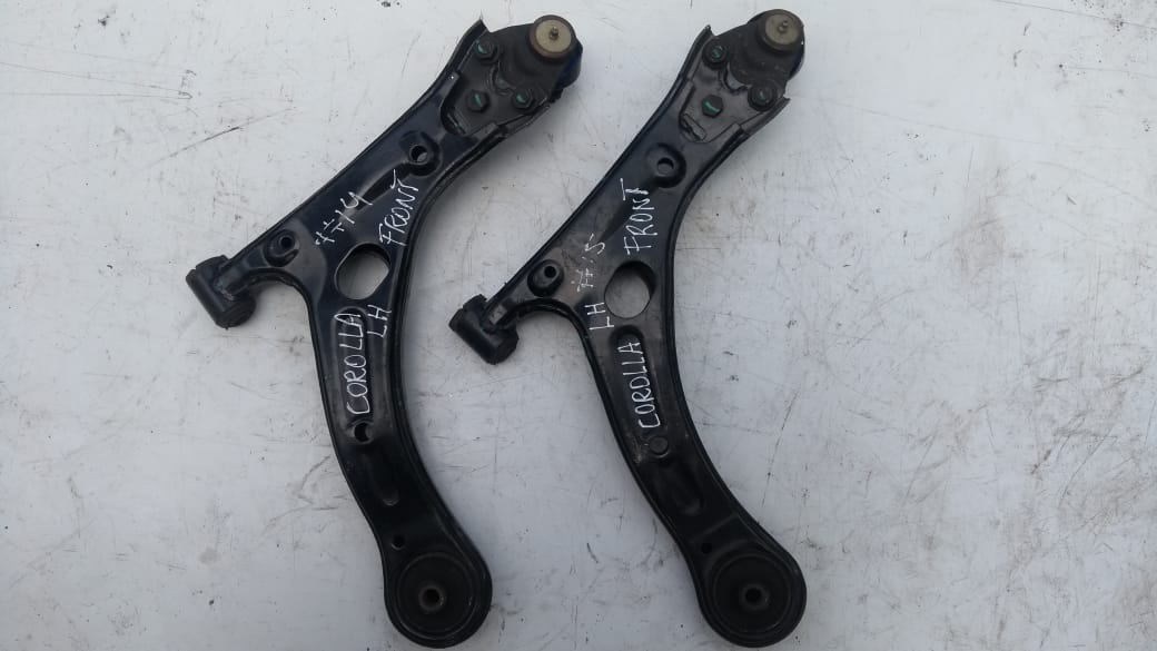 BANDEJAS DELANTERAS TOYOTA COROLLA 2013 AL 2018